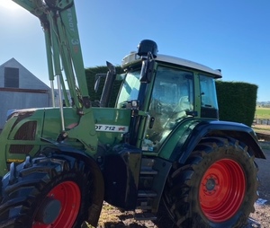 2007 Fendt 712 with Fendt FEL & Trimble 1000 GPS