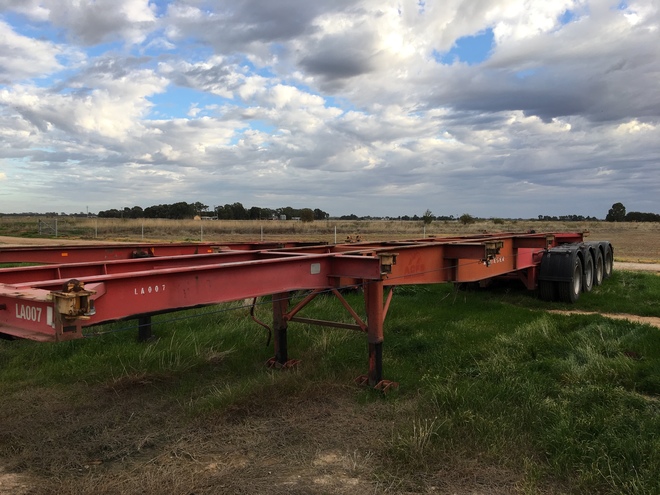 Quad Axel Skel Trailer