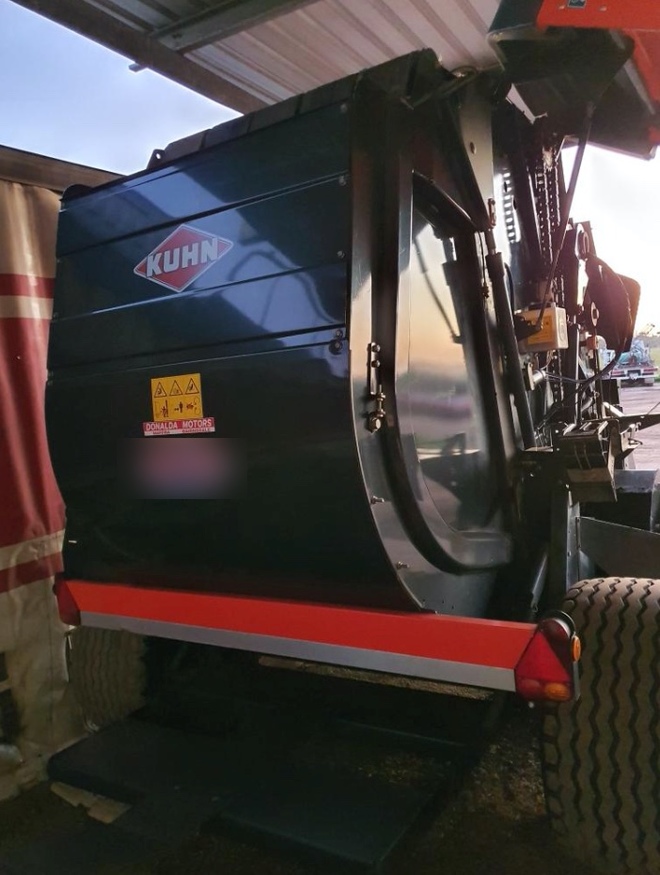 2016 Kuhn VB2160 Baler