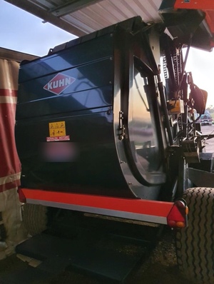 2016 Kuhn VB2160 Baler