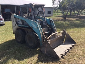 Toyota SDK-8 Skid Steer Loader + Attachments