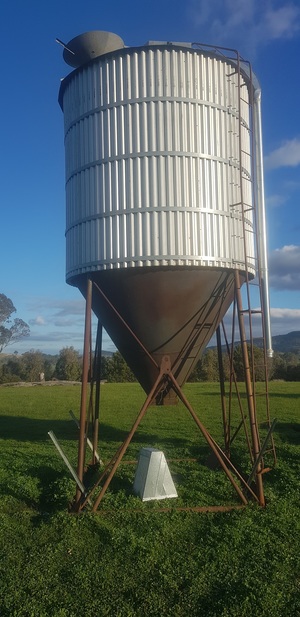 Cullen's Engineering Pellet/Grain Silo