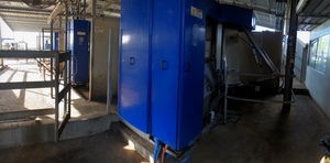 3 De Laval Robots Voluntary Milking System
