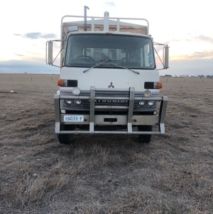 Mitsubishi tipper truck