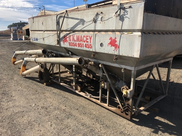Hydraulic Macey grouper bin