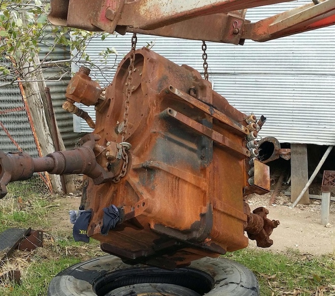 Powershift Transmission Ex Fire Damaged