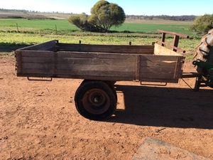 Under Auction - 1963 Deane Tipping Trailer - 2% Buyers Premium on all Lots