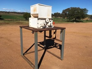 Roller Mill - 2% Buyers Premium on all lots