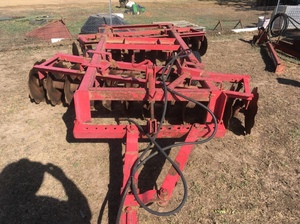 International 3-5 24 Plate Offsets