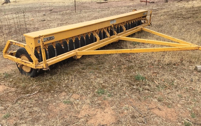 Chamberlain Smalls Seed Box on Rubber Tyre Roller