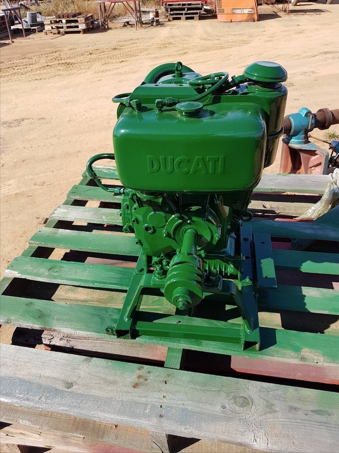 Ducati Single Cyl Diesel Motor