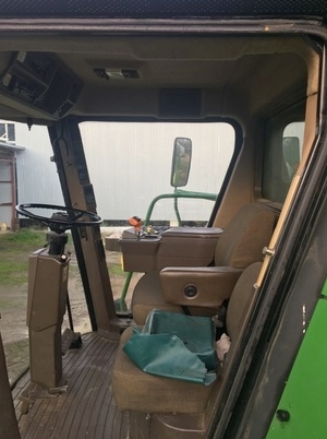 John Deere CTS 2 Header & JD936D Front