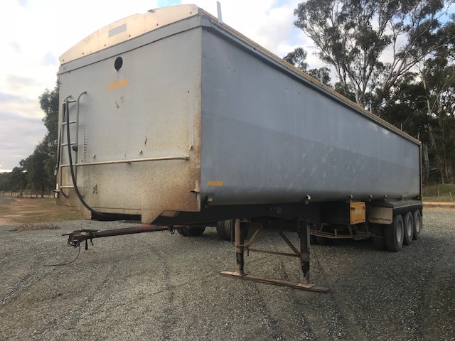 2005 Moore Tri Axle Tipper 36' x 6ft TOA