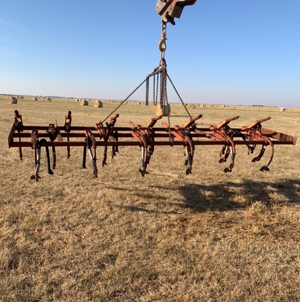 international 511 combine