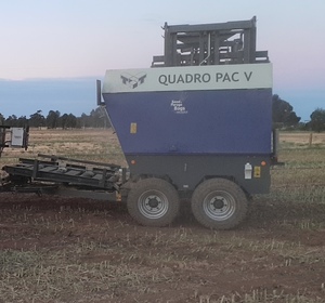 2016 Quadro Pac V Baler Stacker