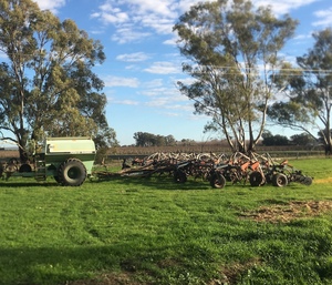 Flexi Coil 820 Seeder Bar