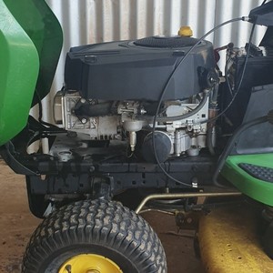 2015 John Deere 120D Ride-On Mower
