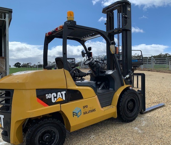 (A146) - 5 Tonne Cat  DP50CN Forklift