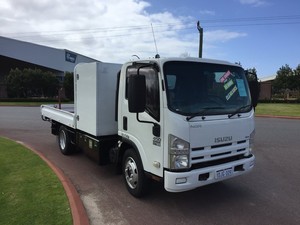 2010 Isuzu NQR 450 SERVICE BODY