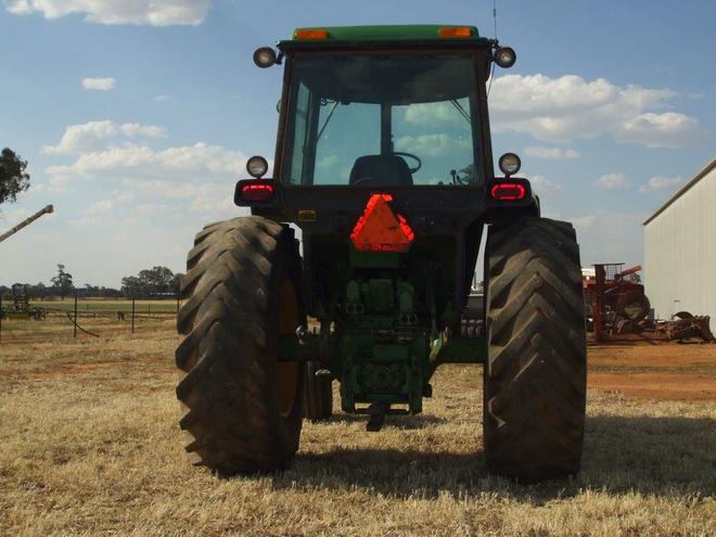 John Deere 4240 Tractor