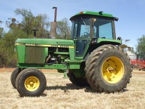 John Deere 4240 Tractor
