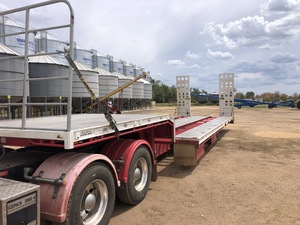 FREIGHTMASTER 47’ Tri Axle Drop Deck Semi Trailer.  2017