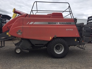 MASSEY FERGUSON 3X4 LARGE SQUARE BALER