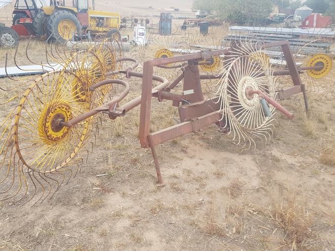8 Wheel V Hay Rake 3PL