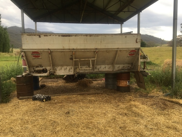 truck mounted spreader