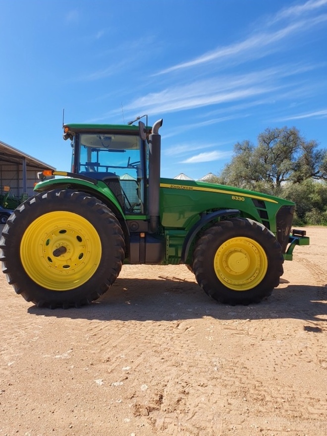 2008 John Deere 8330 Tractor
