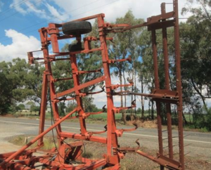 - Cultivator Heston 2210 38ft - 2% Buyers Premium on all Lots