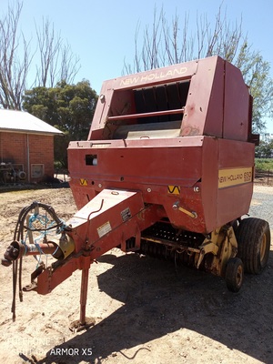 1998 New Holland 650 fastnet Round Baler