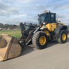 WA320PZ-6 LOADER QUICK HITCH, SCALES,  BUCKET AND FORKS