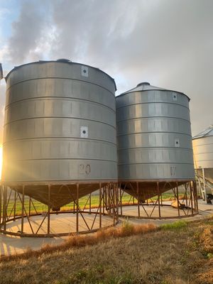 Nelson 540 bag silos