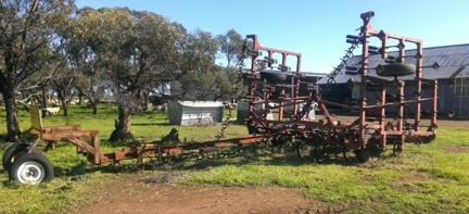 53 Tyne International 740 Scarifier For Sale 