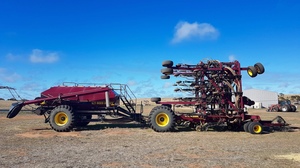2016 Seedhawk Seeder