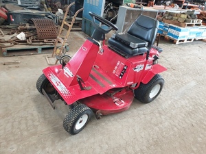 AMC Estate 1633 Rideon Mower
