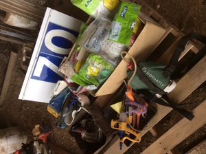 Under Auction (A129) - Animal Tags, Blades and More