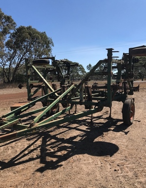 Horwood Bagshaw 21 Tyne Chisel Plough