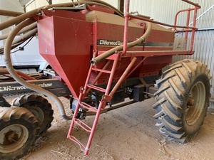 Horwood Bagshaw 4000 Lt Air cart