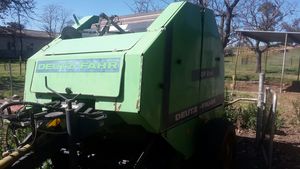 Deutz fahr GP 2.50 round baler.