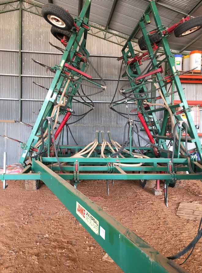 Janke Universal Direct Drill Airseeder 40 FT ( ATM )