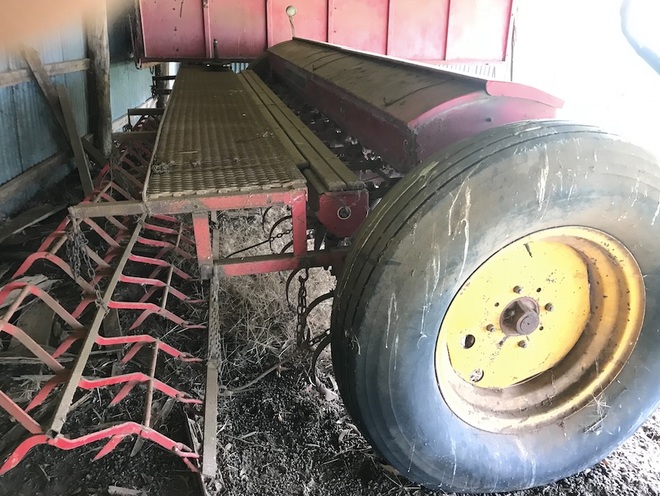 Massey Ferguson 55 Series 24 Hoe Combine
