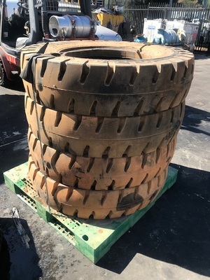 12.00 x 24 x 24 ply NEW