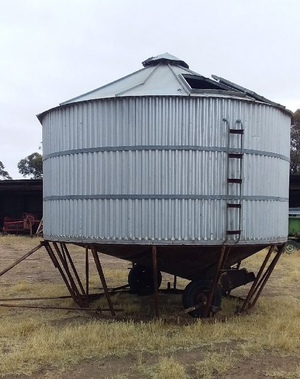 Nelson 260 bag Field Bin