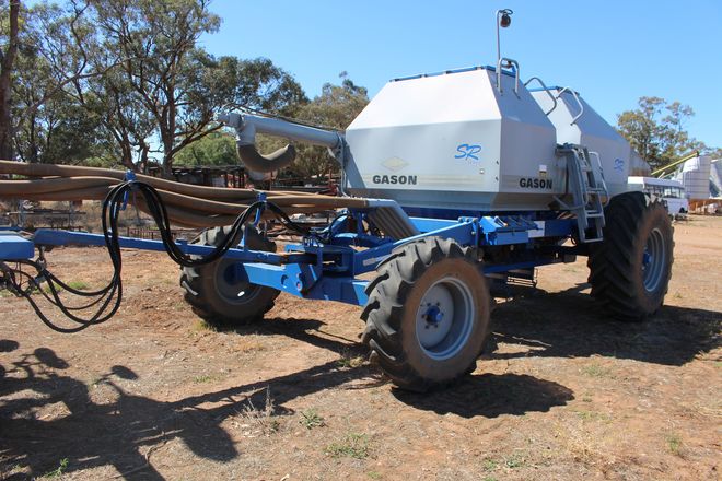 820 Flexicoil Bar with Gason Air Cart