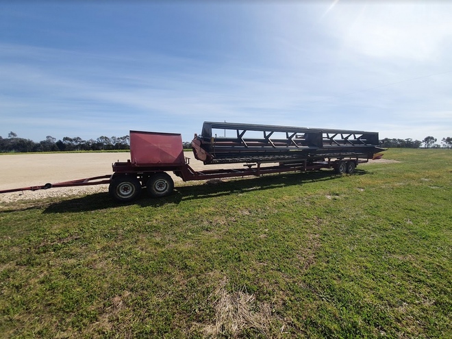 2000 Case IH 2388 Header with Case IH Draper Front 