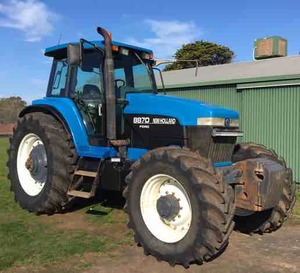 New Holland 8870 Tractor