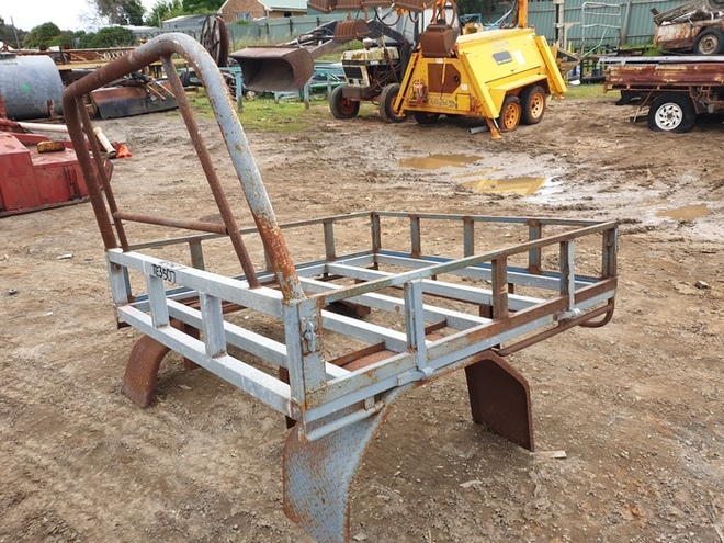 Ute Tray - 1500W x 1530L