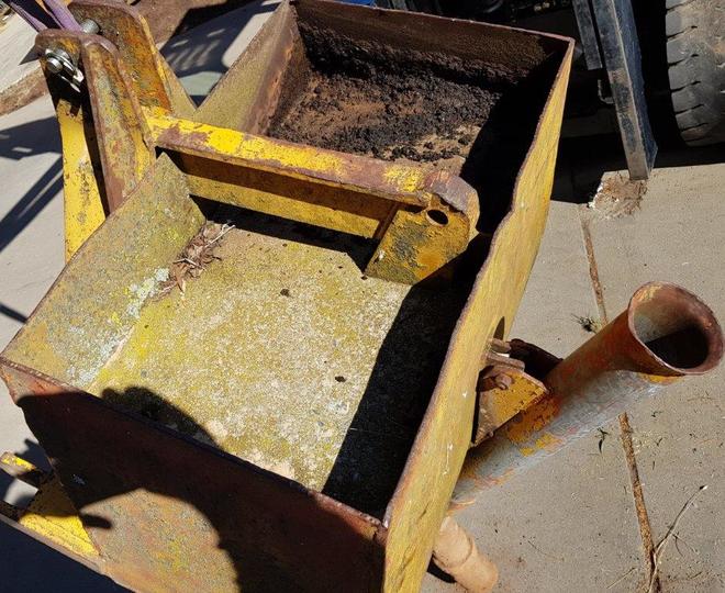 Ripper with Pipe Layer & Ballast Box